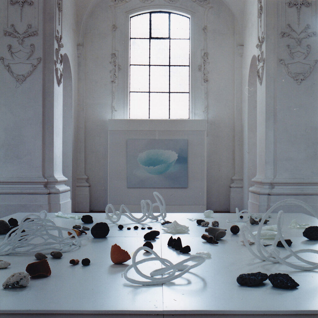La table, 1999, Ausstellung Abbatiale de Bellelay